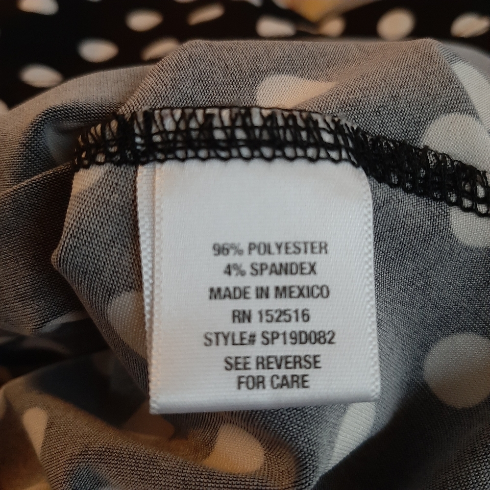 East Adeline Polka-dot Faux Wrap dress - Picture 5 of 5